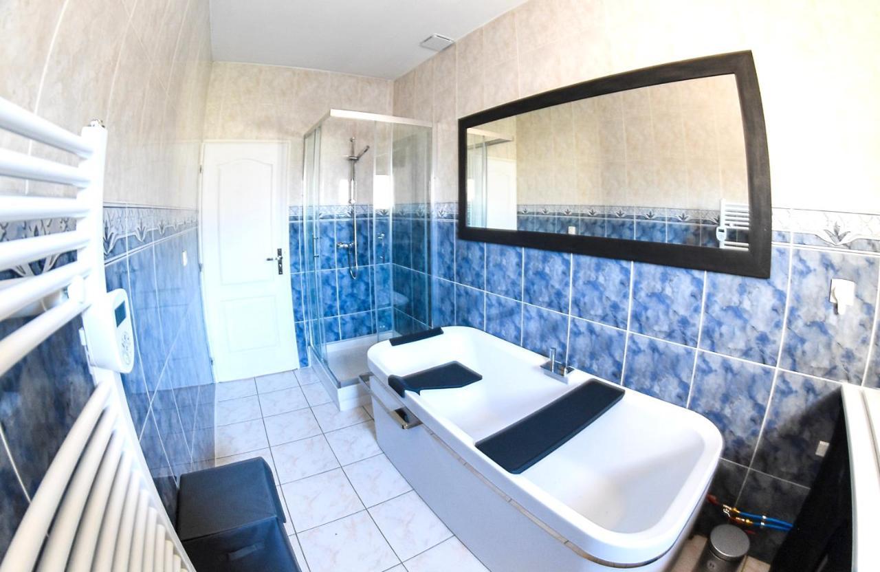 Spacieux T5, Terrasse, Proche Centre,Parking Prive Perpignan Kültér fotó